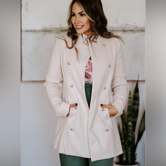 entro Jackets & Blazers - Entro cream coat and gold lion buttons